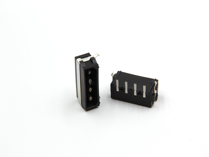 POWER CONNECTOR 4 PIN, Male, R/A TYPE (w/ metal piece)
